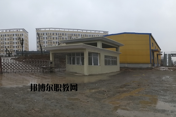 黃石第一技工學(xué)校2020年報名條件、招生要求、招生對象