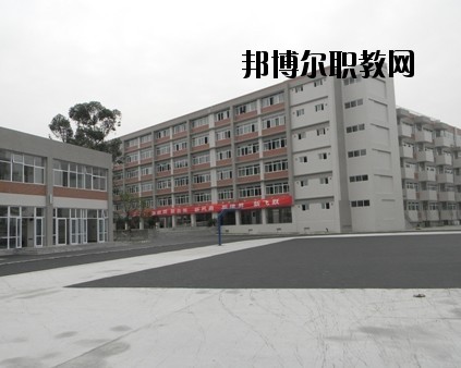 綿陽機(jī)電工程學(xué)校2020年報名條件、招生要求、招生對象