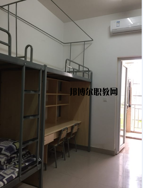 眉山市信息工程中等職業(yè)技術學校2020年宿舍條件