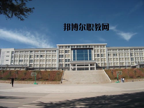 文山職業(yè)高級(jí)中學(xué)2020年報(bào)名條件、招生要求、招生對(duì)象