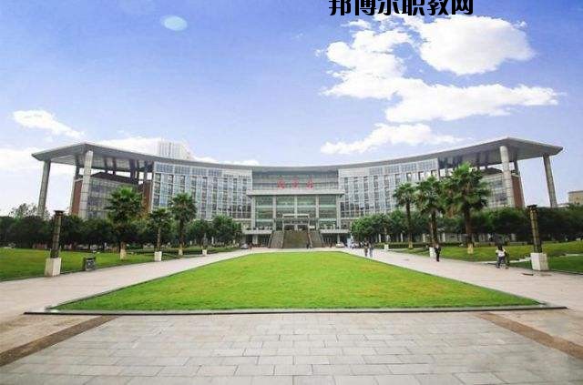 麻城順河高級(jí)職業(yè)中學(xué)2020年報(bào)名條件、招生要求、招生對(duì)象