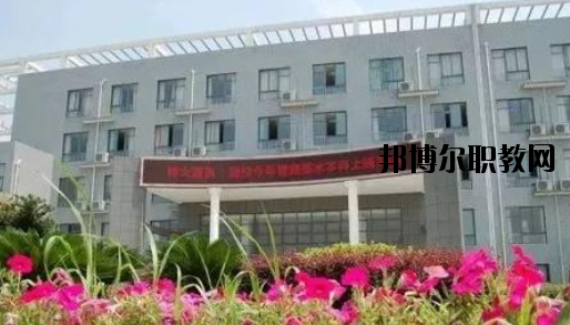 臨海江南職業(yè)技術學校怎么樣，好不好