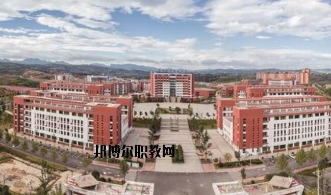 畢節(jié)農(nóng)業(yè)學(xué)校2020年報(bào)名條件、招生要求、招生對(duì)象