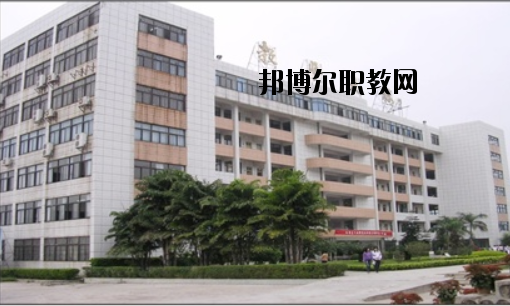肇慶工業(yè)貿易學校怎么樣、好不好