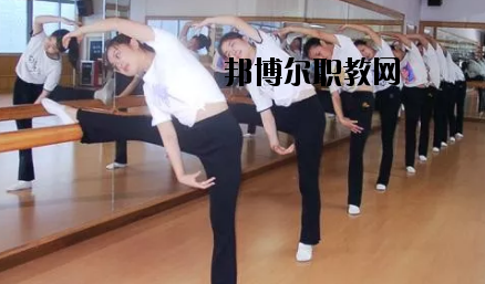 武威遠(yuǎn)博技工學(xué)校2020年學(xué)費(fèi)、收費(fèi)多少