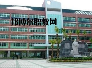 貴陽(yáng)英才學(xué)校怎么樣，好不好