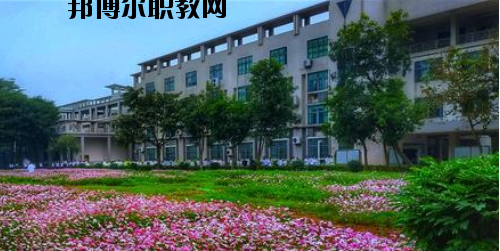 佛山順德區(qū)龍江職業(yè)技術(shù)學(xué)校2020年報(bào)名條件、招生要求、招生對(duì)象