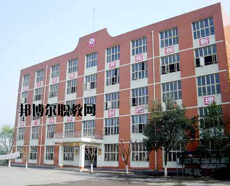 寧波北侖弘途技工學校怎么樣，好不好