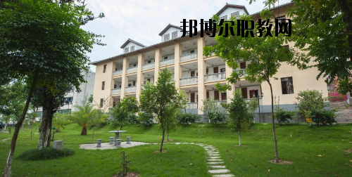 梅州農(nóng)業(yè)學(xué)校2020年報(bào)名條件、招生要求、招生對象