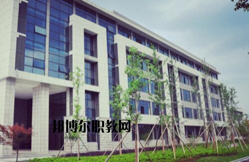 寧海第一職業(yè)學校2020年報名條件、招生要求、招生對象