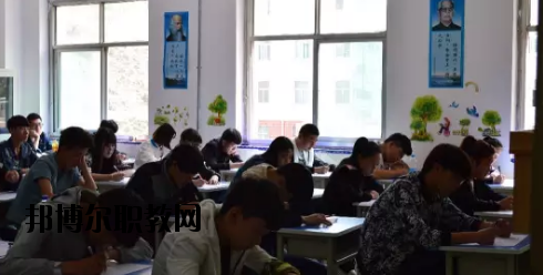 甘肅農(nóng)墾中等專業(yè)學(xué)校2020年學(xué)費、收費多少