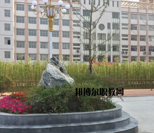 商丘中等專業(yè)學(xué)校怎么樣、好不好