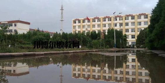 甘肅會寧職業(yè)中等專業(yè)學(xué)校2020年報名條件、招生要求、招生對象
