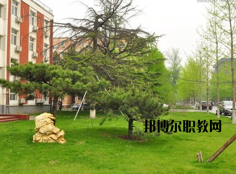 荊州東方中等職業(yè)學(xué)校怎么樣、好不好