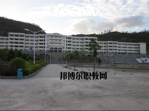 保山隆陽(yáng)區(qū)職業(yè)技術(shù)學(xué)校怎么樣、好不好