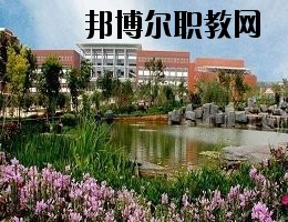 施甸縣職業(yè)高級(jí)中學(xué)2020年報(bào)名條件、招生要求、招生對(duì)象