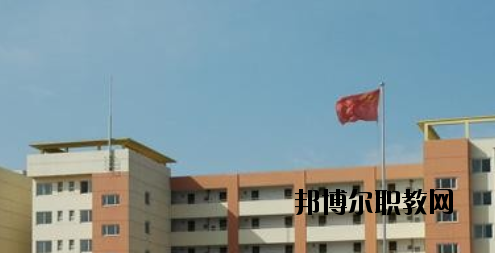 承德華中管理中專學(xué)校2020年報名條件、招生要求、招生對象 