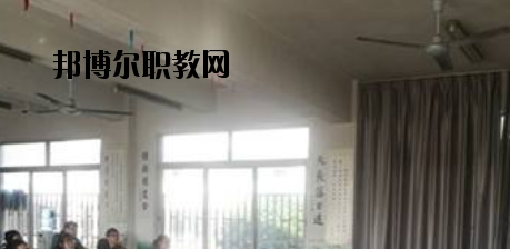 秦皇島燕成中等專業(yè)學(xué)校2020年報名條件、招生要求、招生對象 