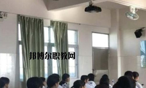 秦皇島燕成中等專業(yè)學(xué)校怎么樣、好不好