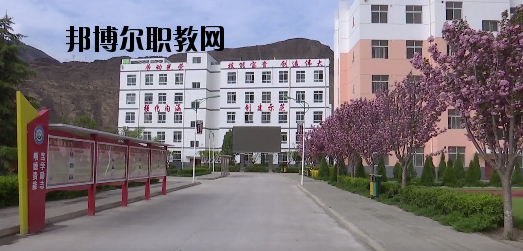文縣職業(yè)技術(shù)學(xué)校2020年學(xué)費、收費多少