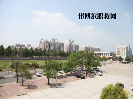 平頂山財經(jīng)學(xué)校怎么樣、好不好