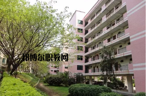 廣州城市職業(yè)技工學校2020年報名條件、招生要求、招生對象