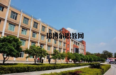 宜賓遠(yuǎn)大職業(yè)技術(shù)學(xué)校2020年報名條件、招生要求、招生對象