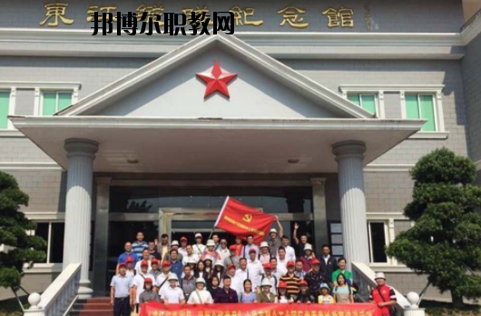 深圳攜創(chuàng)高級技工學校2020年報名條件、招生要求、招生對象