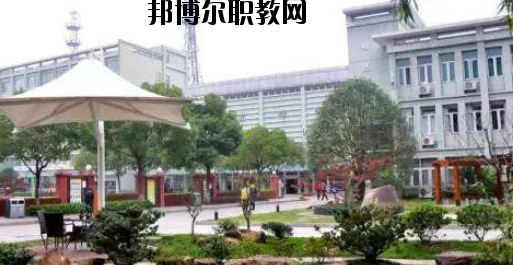 石家莊中美經貿中等專業(yè)學校怎么樣、好不好