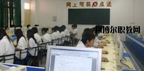石家莊北方計(jì)算機(jī)中等專(zhuān)業(yè)學(xué)校2020年報(bào)名條件、招生要求、招生對(duì)象 