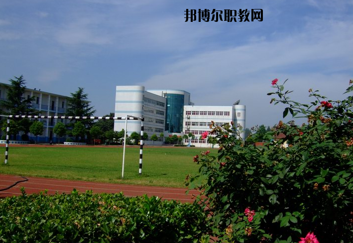 南陽(yáng)建筑工程學(xué)校2021年報(bào)名條件、招生要求、招生對(duì)象