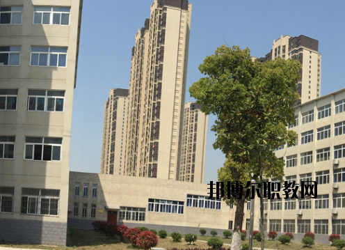 蕪湖財(cái)經(jīng)工業(yè)學(xué)校2020年報(bào)名條件、招生要求、招生對(duì)象