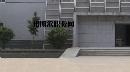 許昌職業(yè)技術(shù)學(xué)院附屬中專(zhuān)2021年報(bào)名條件、招生要求、招生對(duì)象