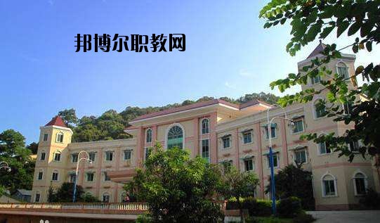 許昌技術(shù)經(jīng)濟(jì)學(xué)校2021年報(bào)名條件、招生要求、招生對(duì)象