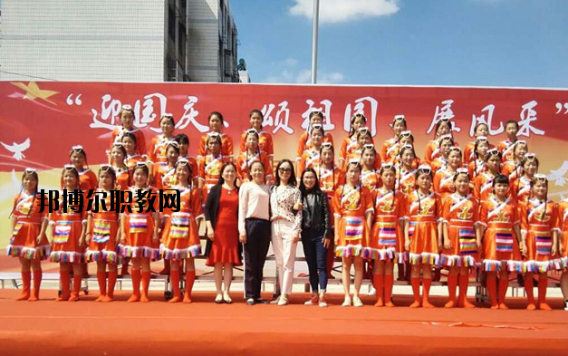 阜陽現(xiàn)代職業(yè)教育學(xué)校2020年報(bào)名條件、招生要求、招生對(duì)象