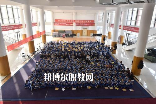 許昌體育運(yùn)動學(xué)校2021年報(bào)名條件、招生要求、招生對象