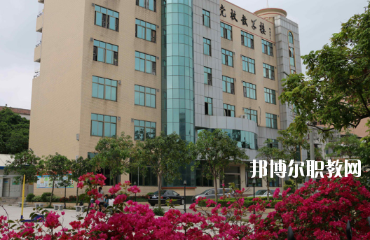 湛江海濱職業(yè)技術(shù)學(xué)校怎么樣、好不好