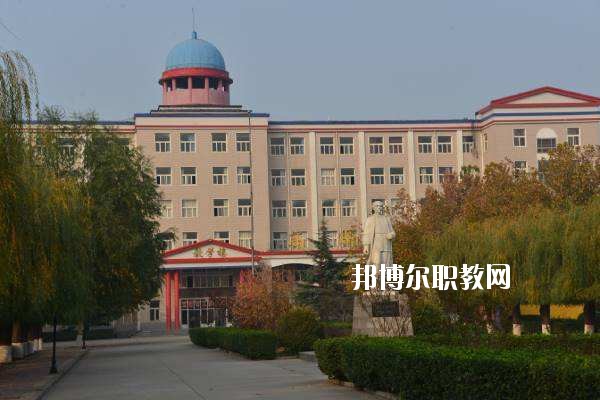 南陽廣播電視中等專業(yè)學(xué)校2021年報(bào)名條件、招生要求、招生對(duì)象