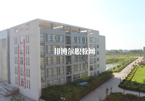 安徽六安技師學(xué)院2020年報(bào)名條件、招生要求、招生對(duì)象
