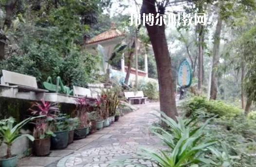 廣州市穗華職業(yè)技術學校2020年宿舍條件