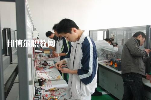 蓬安縣濟(jì)渡職業(yè)中學(xué)2020年報名條件、招生要求、招生對象