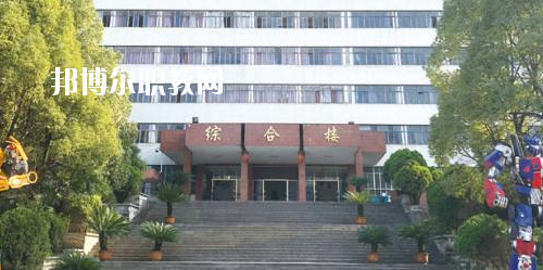 貴陽(yáng)現(xiàn)代裝備制造技工學(xué)校怎么樣、好不好