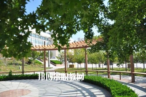 樂(lè)山沙灣職業(yè)高級(jí)中學(xué)怎么樣、好不好