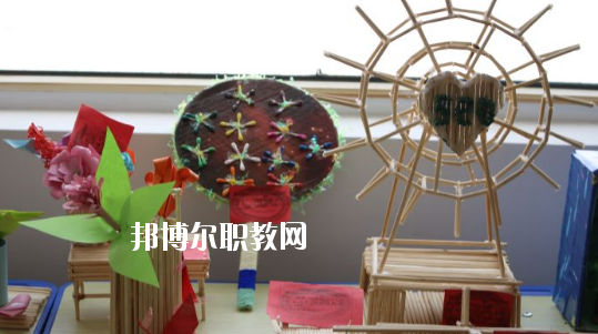 古浪縣大靖職業(yè)技術(shù)教育中心2020年學(xué)費(fèi)、收費(fèi)多少