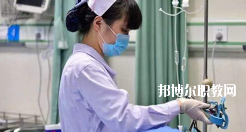 貴州2020年衛(wèi)校比較好的大專(zhuān)學(xué)校