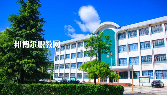 崇信縣職業(yè)教育中心怎么樣、好不好