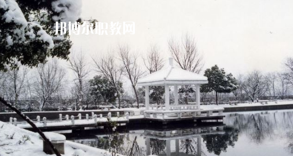 安徽2020年比較好的高鐵學(xué)校大專(zhuān)院校