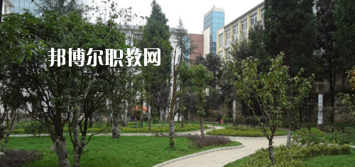 貴陽白云區(qū)職業(yè)技術(shù)學(xué)校怎么樣，好不好
