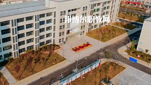 蚌埠建設(shè)學校2020年招生辦聯(lián)系電話