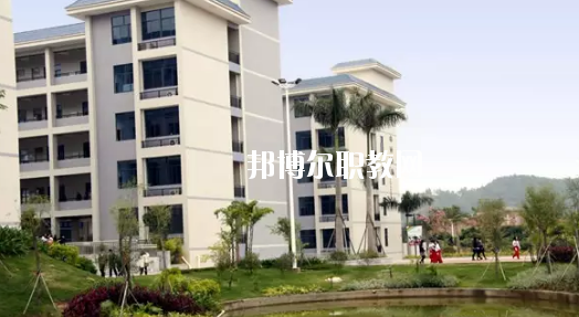 惠州商貿(mào)旅游高級(jí)職業(yè)技術(shù)學(xué)校2020年學(xué)費(fèi)、收費(fèi)多少